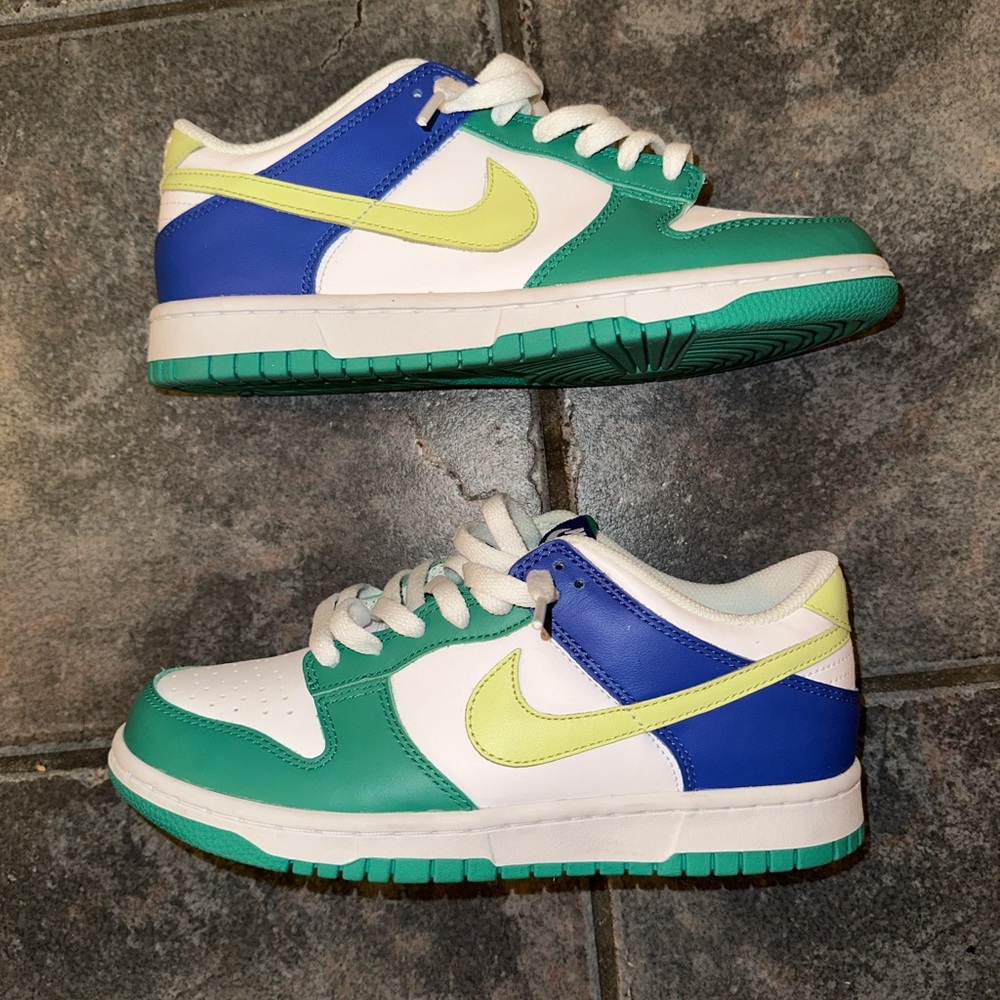 Nike Dunks